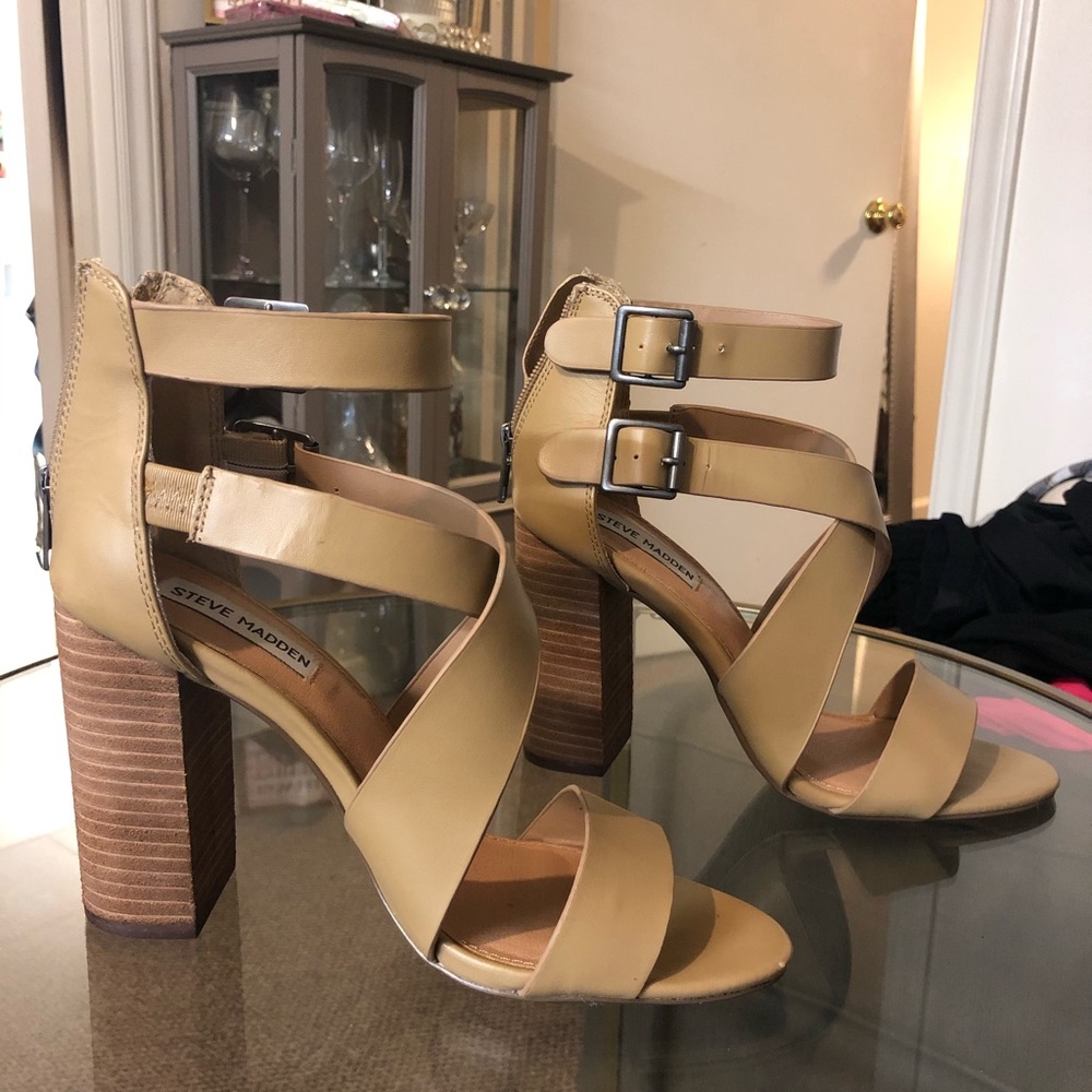 Steve Madden Sundance sandal